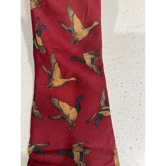 Lands End mens silk necktie tie with ducks - Picture 3 of 5